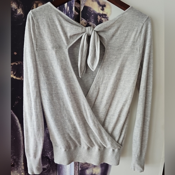 CHARTER CLUB Women's Cashmere Blend Boatneck Pullover Rear Twist Sweater Gray XS - Picture 4 of 9